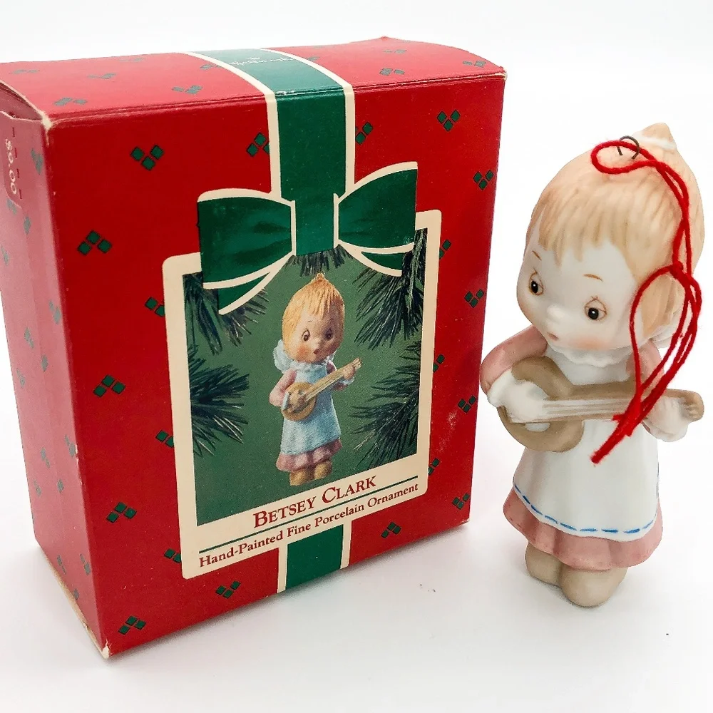 Vintage Hallmark Ornament Porcelain Figurine Betsey Clark Angel Guitar 1984 NEW